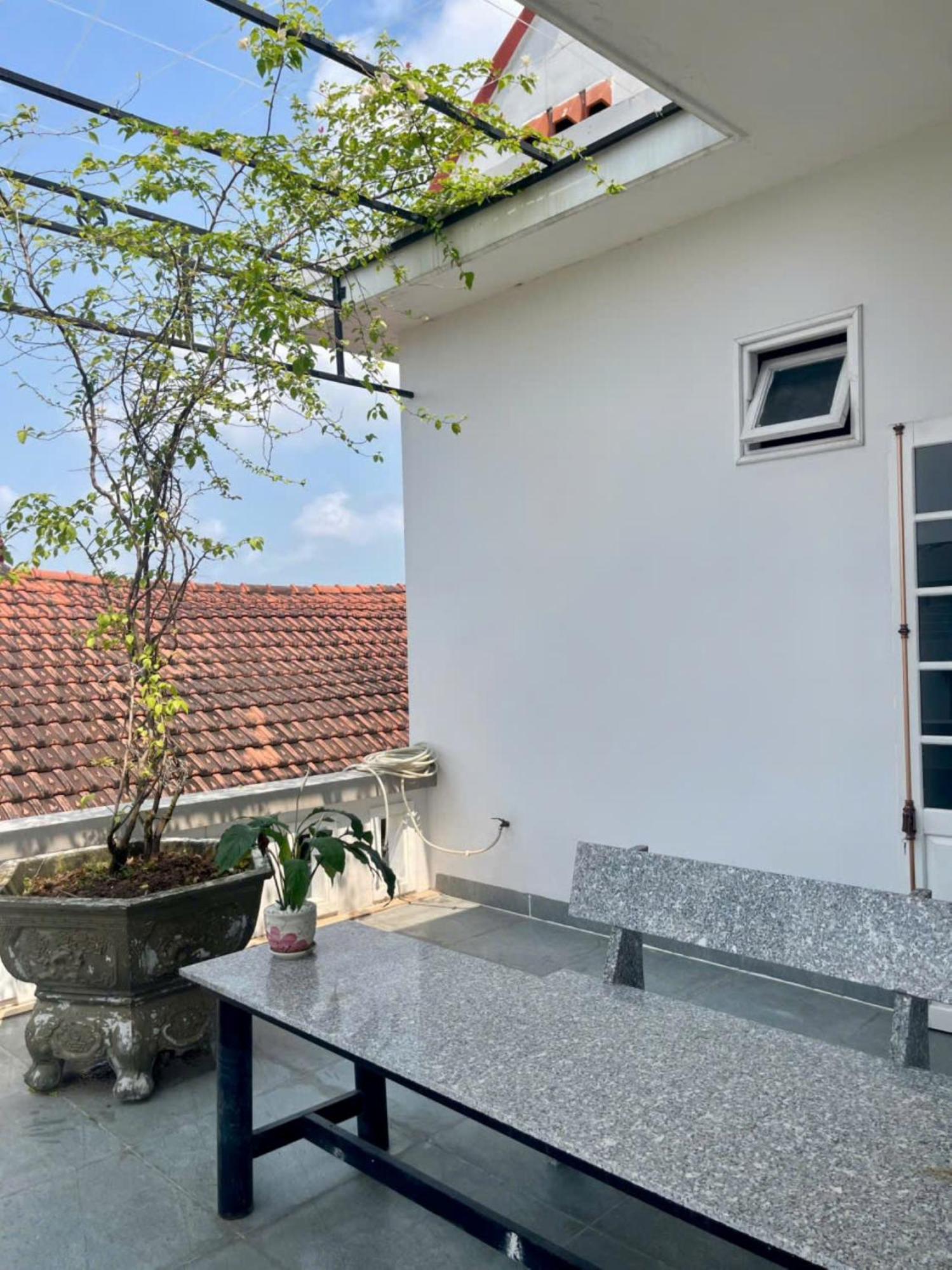 Nhat Long Homestay Hue Exterior photo