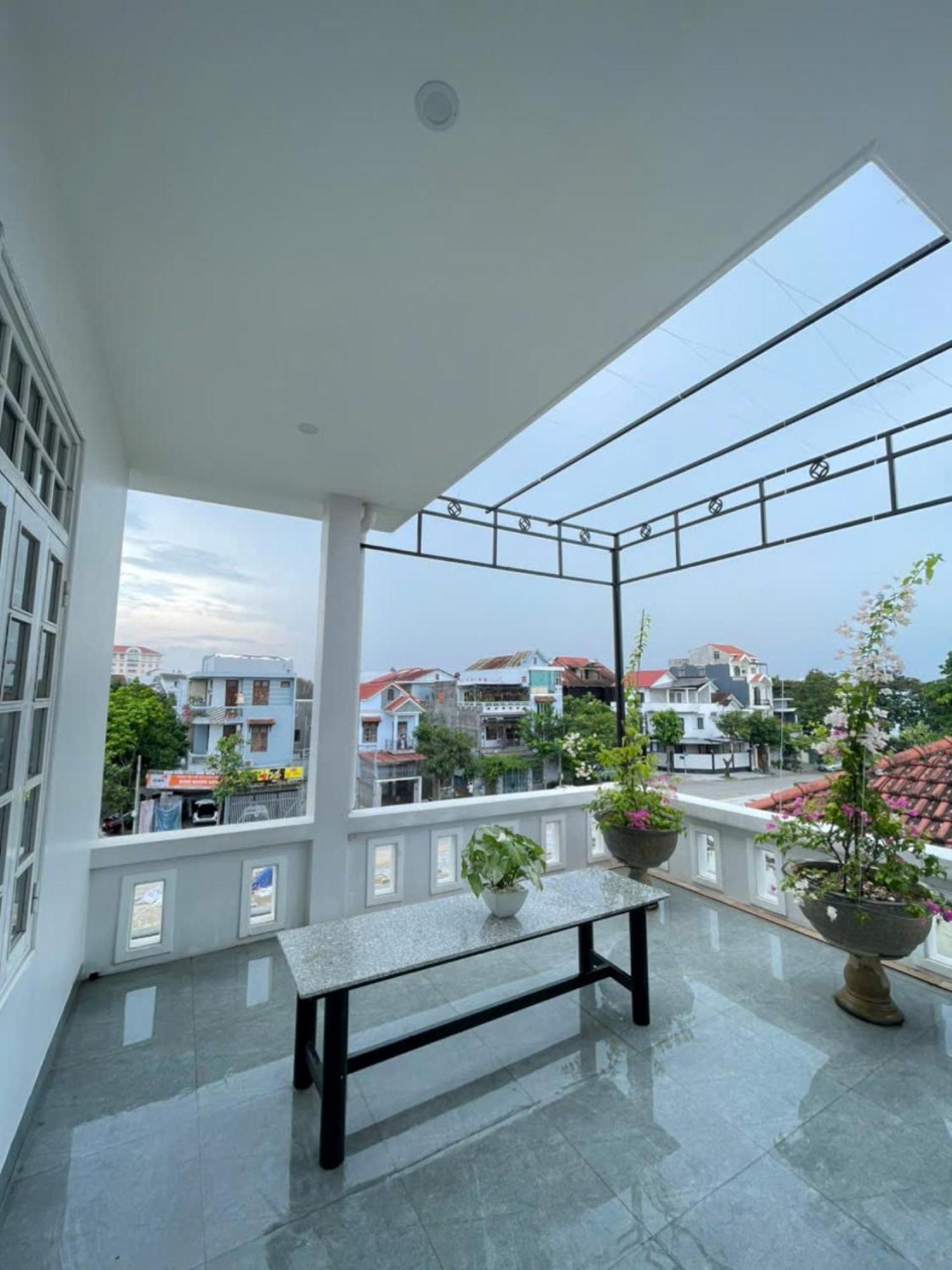 Nhat Long Homestay Hue Exterior photo